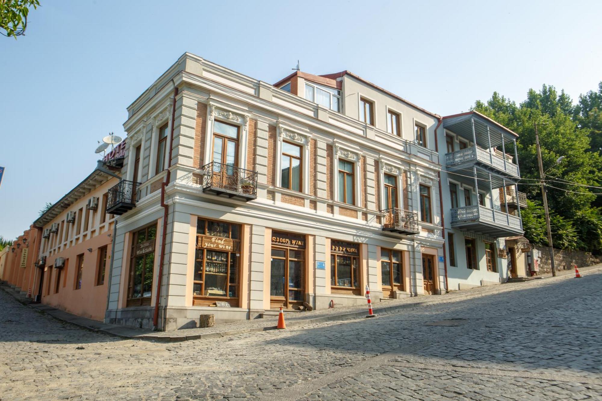 Hotel Nata Tbilisi Eksteriør bilde